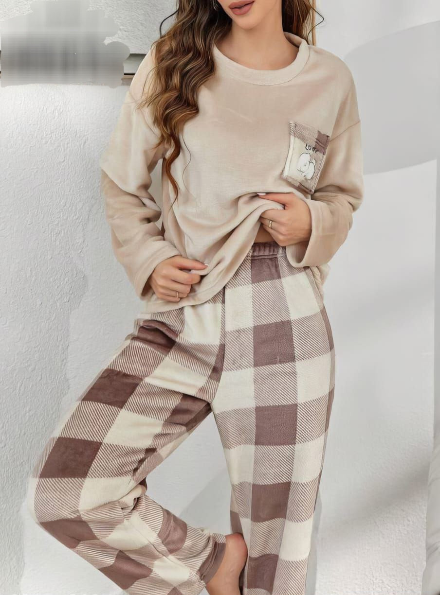 بيجامة شتوية دافئة